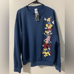 Women’s Disney and Friends Crew Neck. NWT. XXL